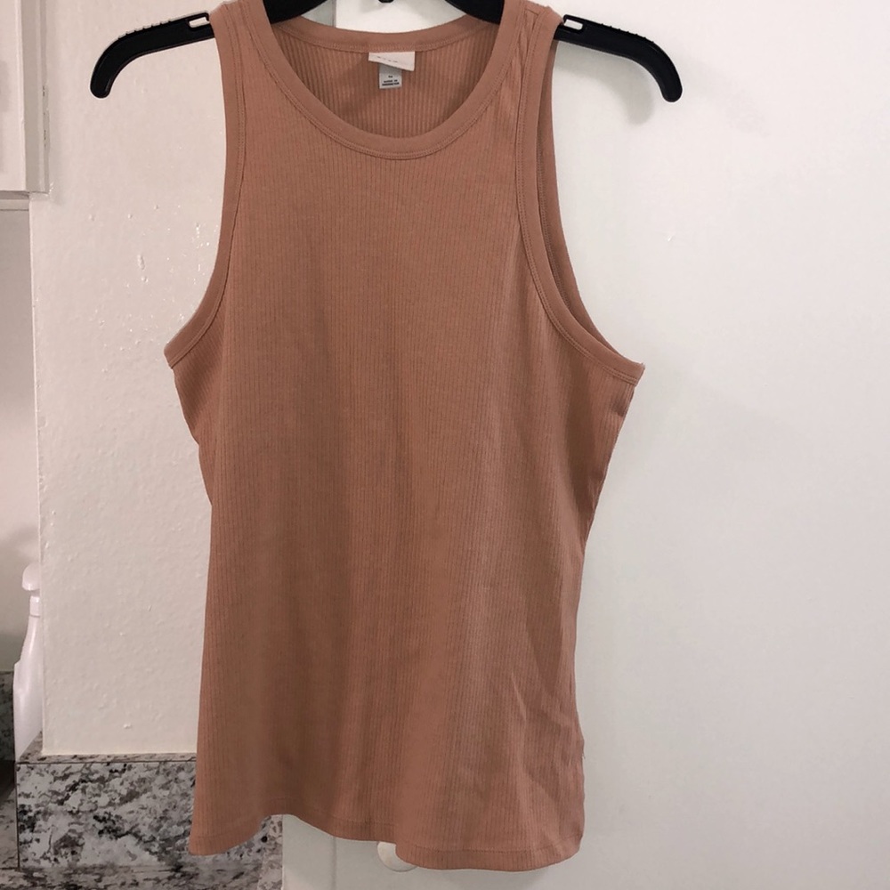 🔵 3/$10. a new day by Target scoop neck tank